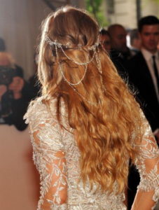 Cascading loose hairstyles